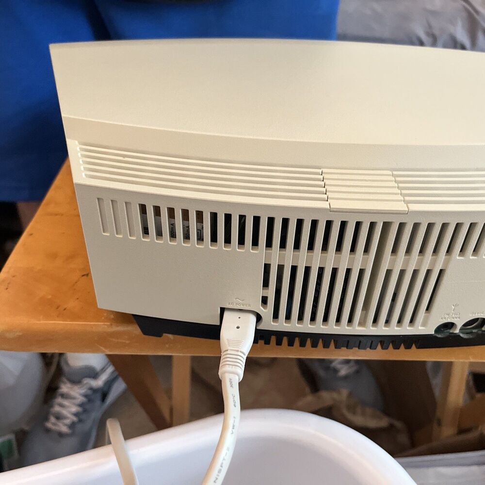 Bose Wave Radio II AM/FM Stereo Off White Clock Radio w Remote Manual Very Clean - Picture 10 of 13